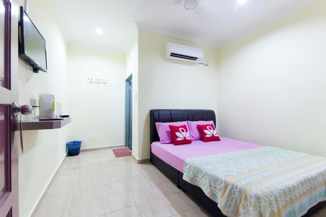 Kampung Guest House بانتايْ تْشينانغ المظهر الخارجي الصورة