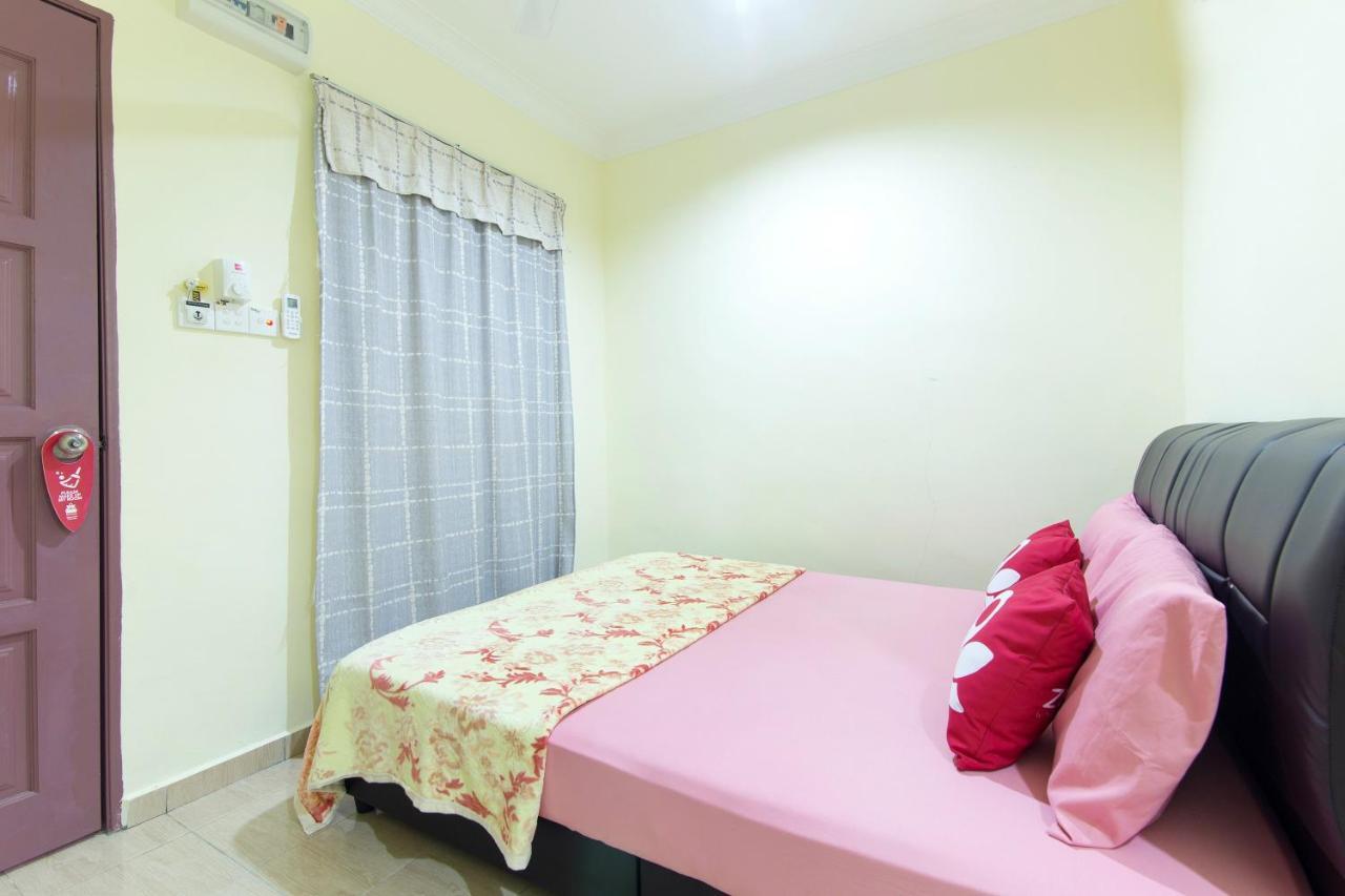 Kampung Guest House بانتايْ تْشينانغ المظهر الخارجي الصورة