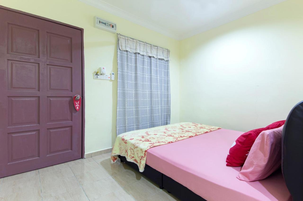 Kampung Guest House بانتايْ تْشينانغ المظهر الخارجي الصورة