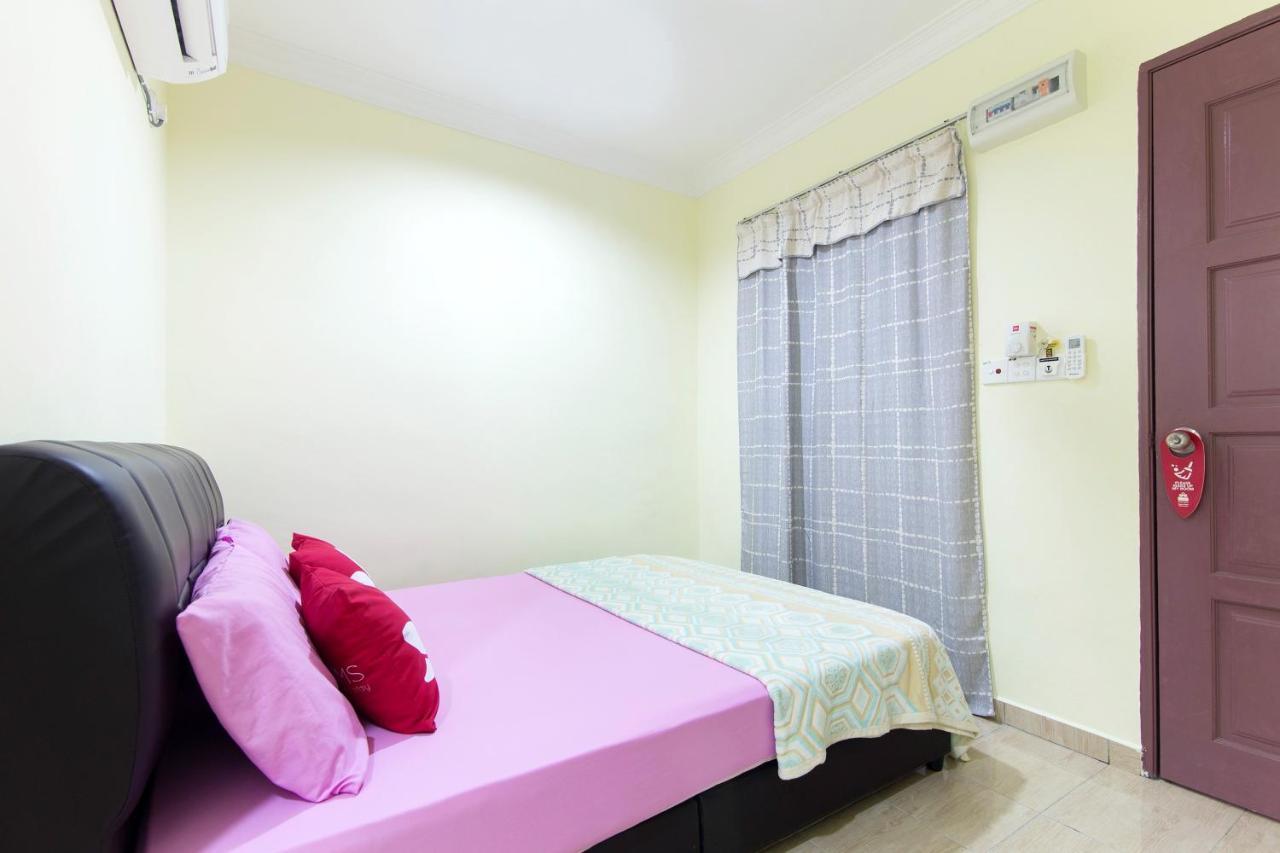 Kampung Guest House بانتايْ تْشينانغ المظهر الخارجي الصورة