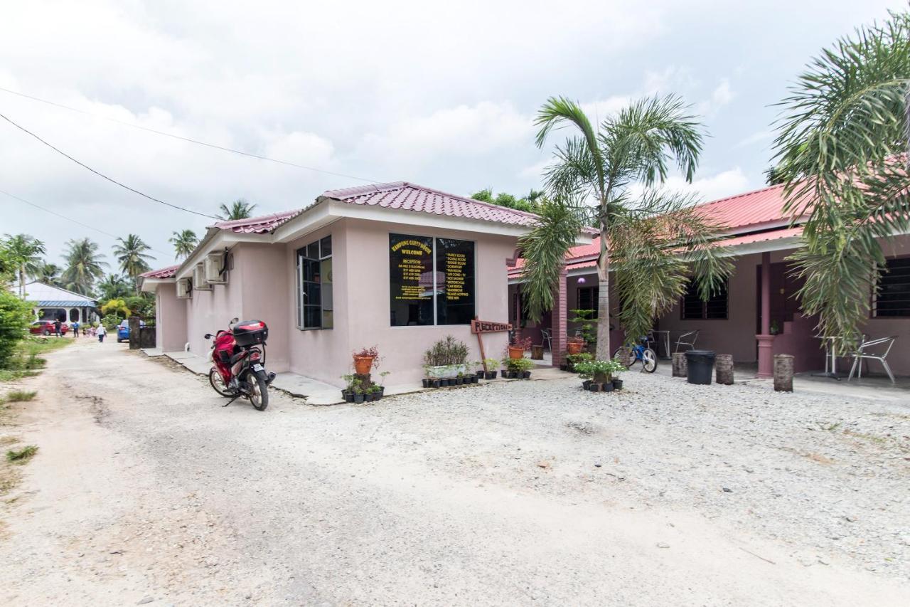 Kampung Guest House بانتايْ تْشينانغ المظهر الخارجي الصورة